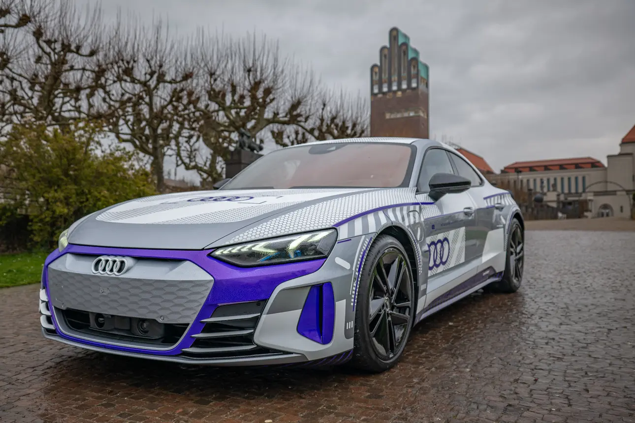 Audi RS e-tron GT ice race edition